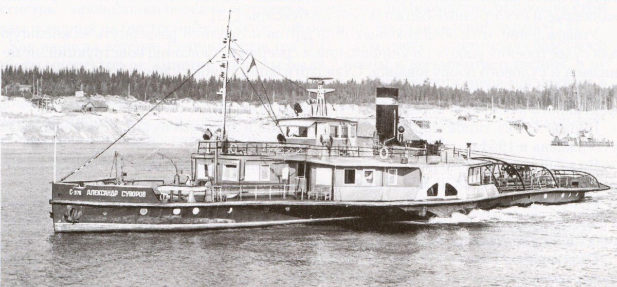 Колесный пароход буксир 732