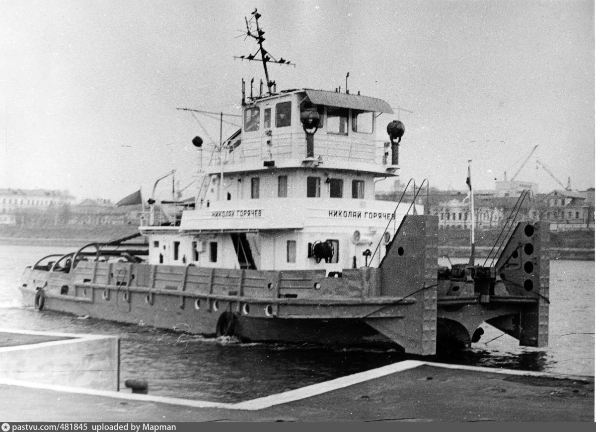 Буксир толкач 908