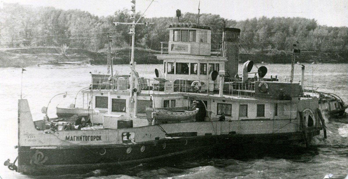 Колёсный буксир толкач 732 проект