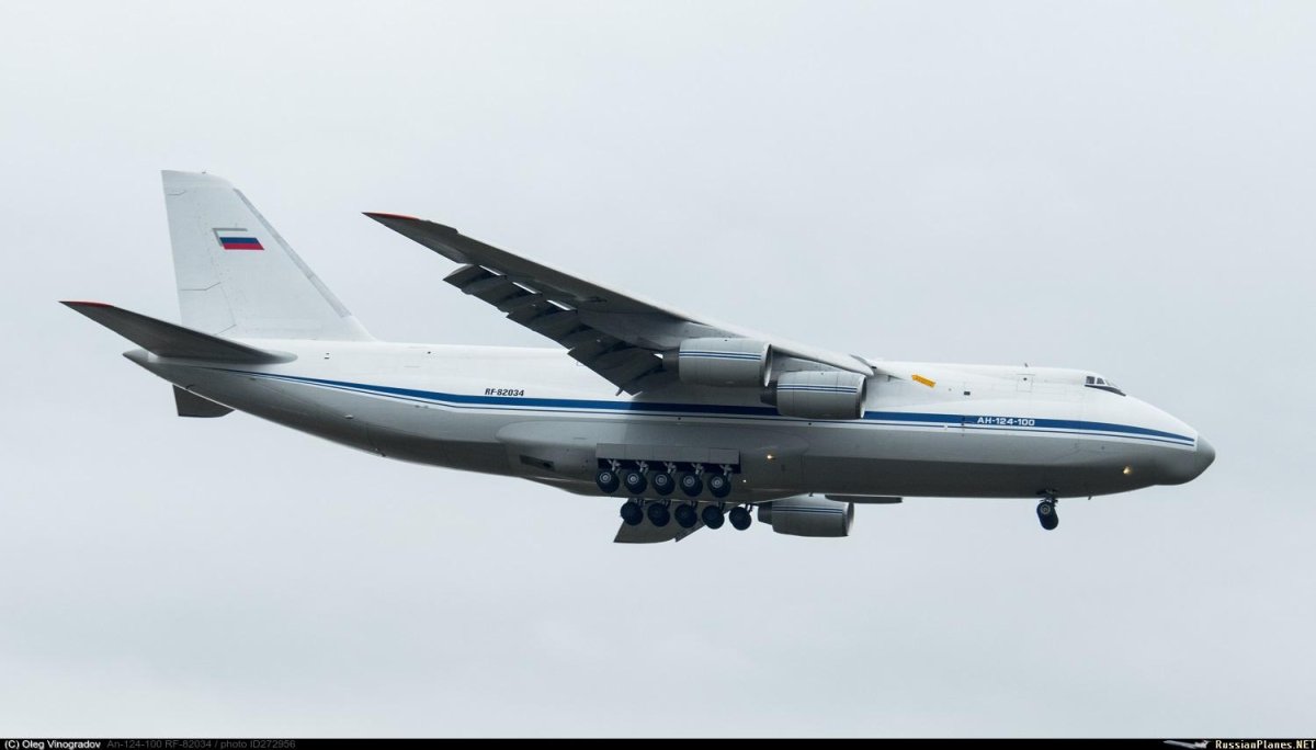 АН-124 Волга Днепр