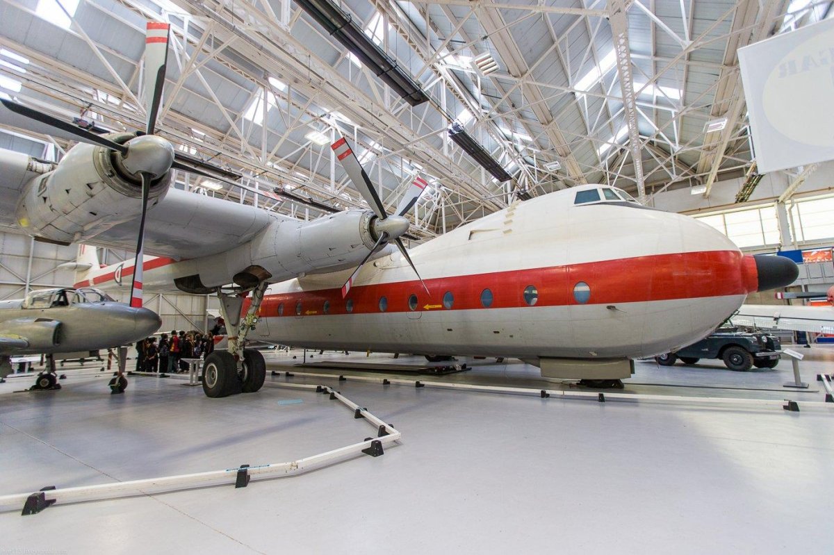 Самолет Аргоси