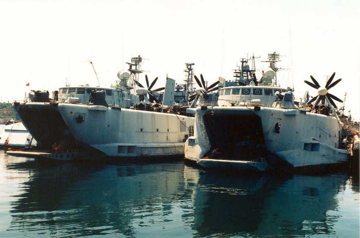 МДК малый десантный корабль