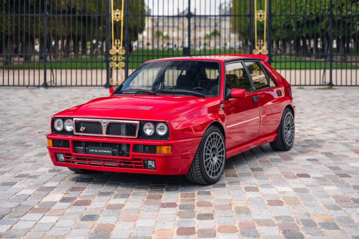 Lancia Delta купить
