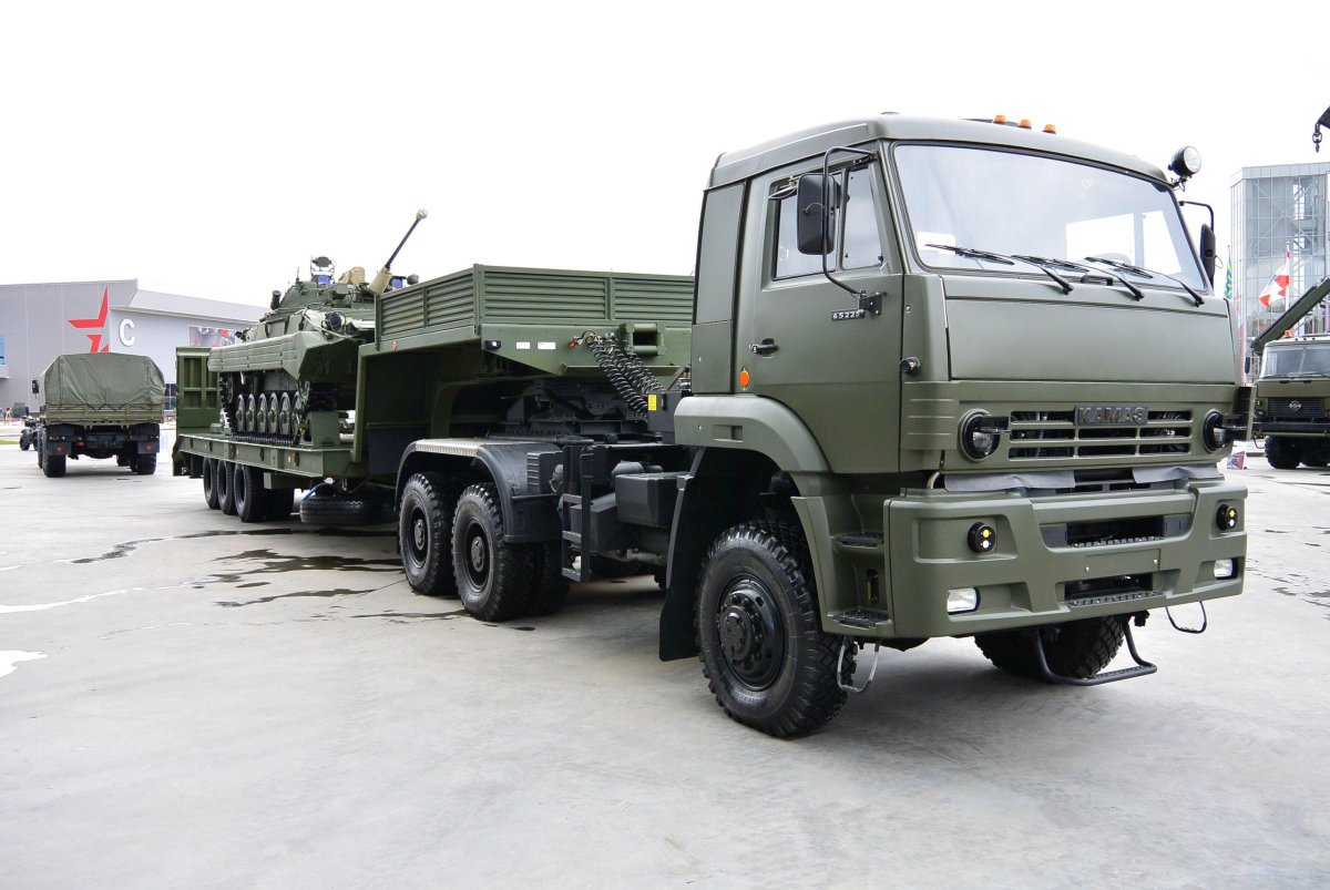 КАМАЗ 65225 военный
