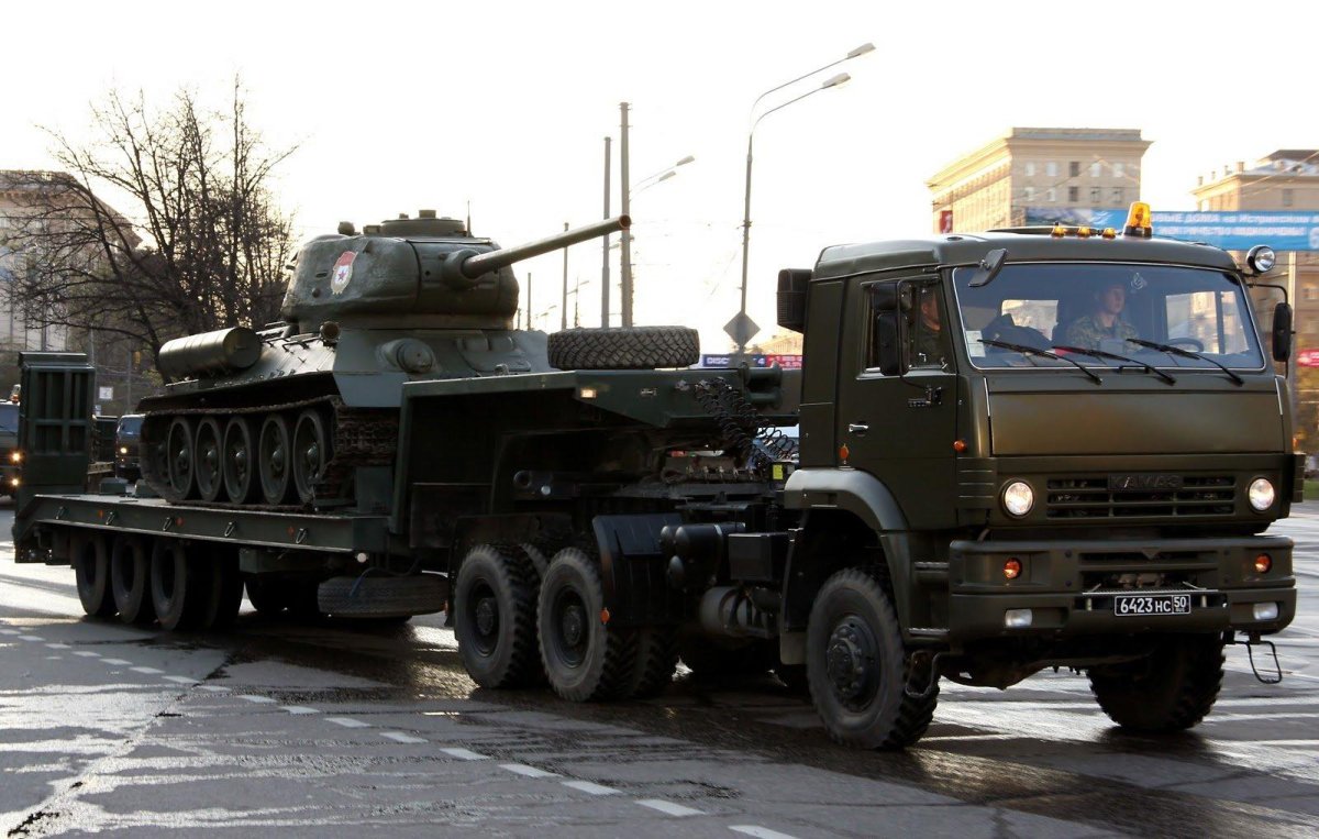 КАМАЗ 65225 военный