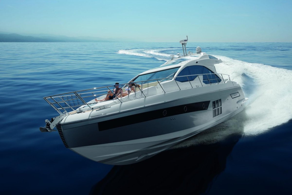 Azimut 55s