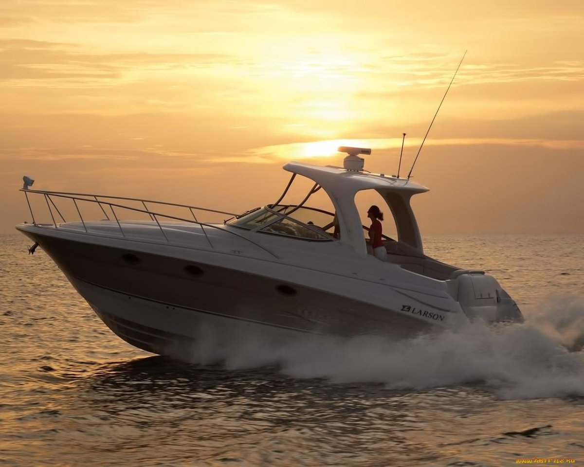 Морской катер