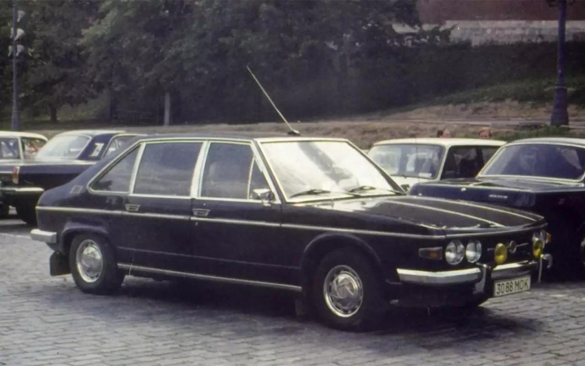 Tatra 613 1990