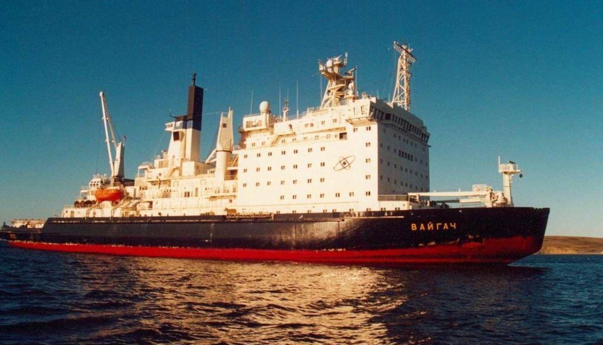 Вайгач атомный ледокол