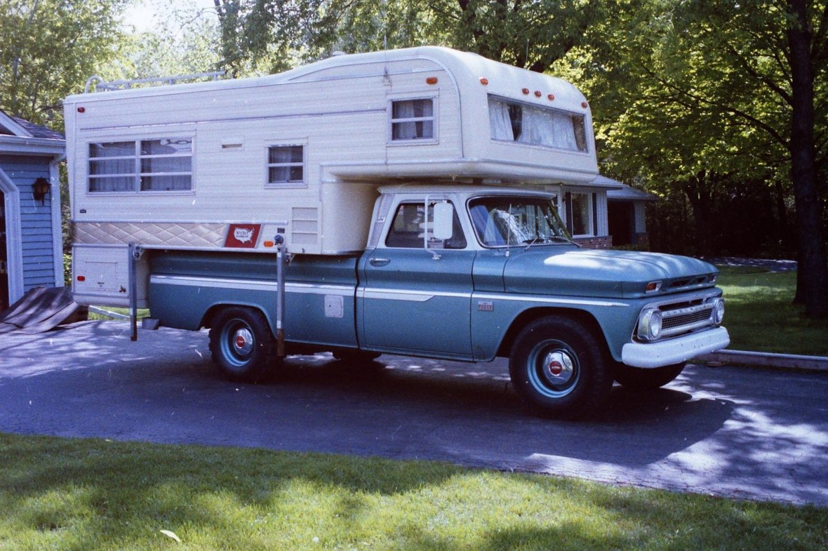 Шевроле 3100 кемпер