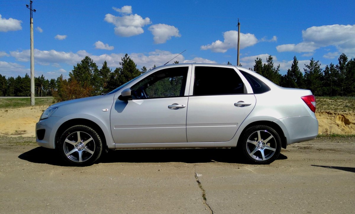 Лада Гранта r15