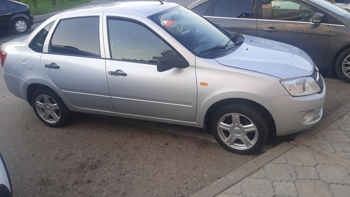 Гранта на 15 штампах