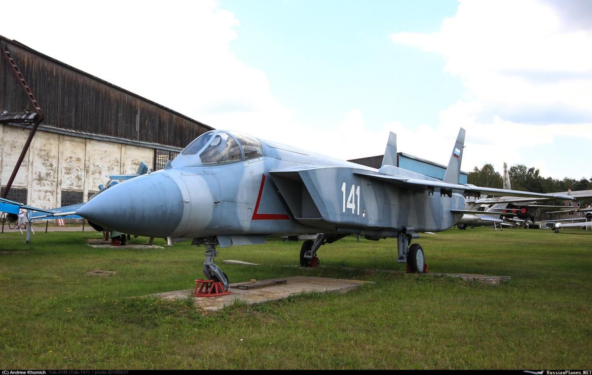 Як-41м Жуковский