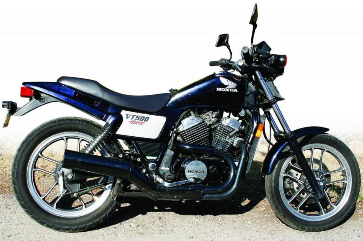 Honda VT 500c