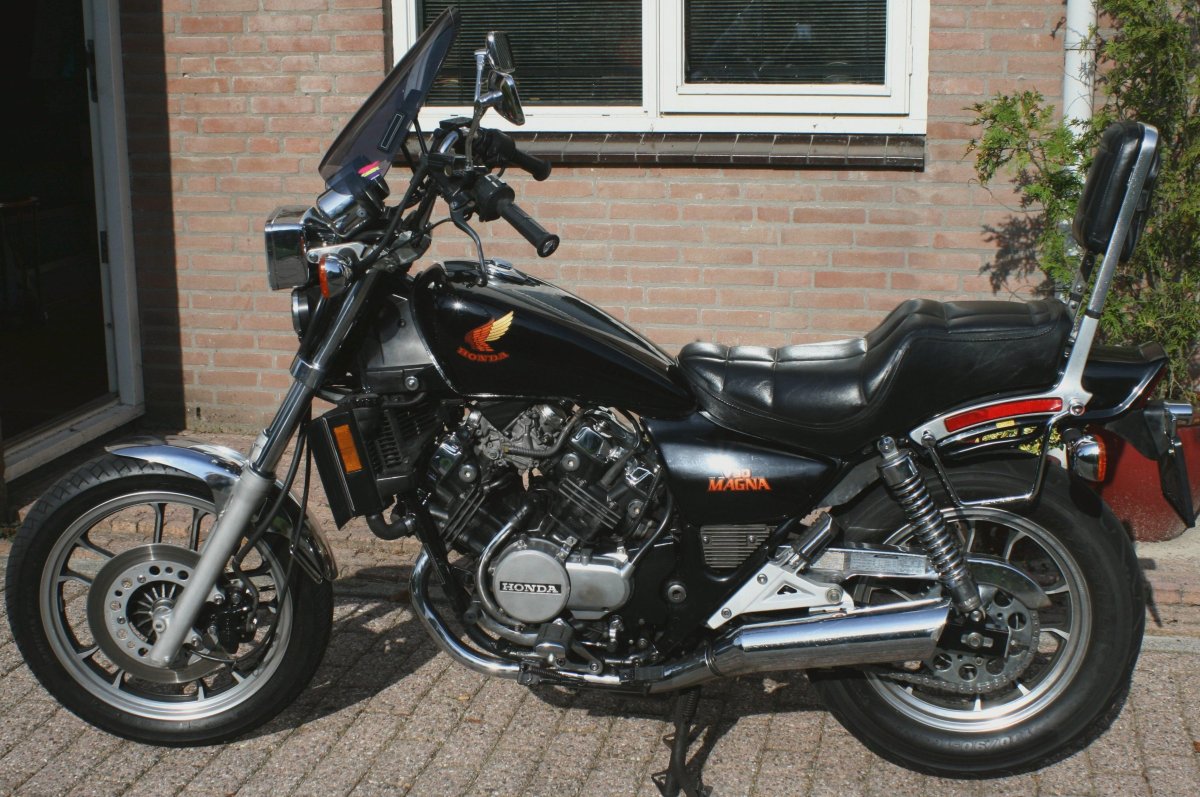 Honda Magna vf500