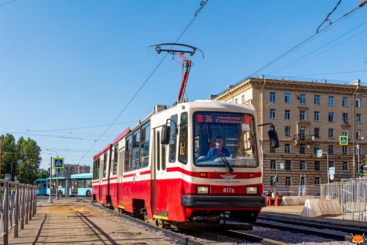 Трамвай фото