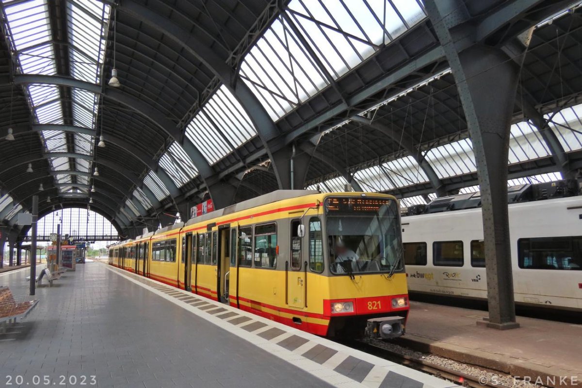 Трамвай метрополитен