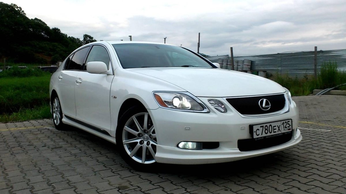 Lexus gs300 обвес