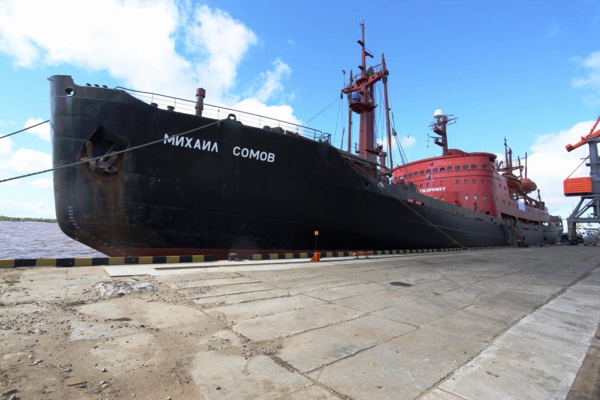 Михаил сомов судно