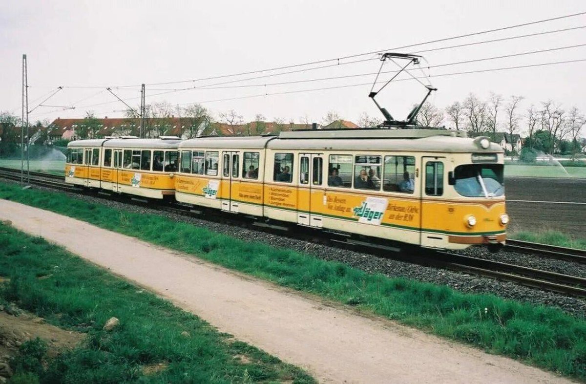 Пригородный трамвай