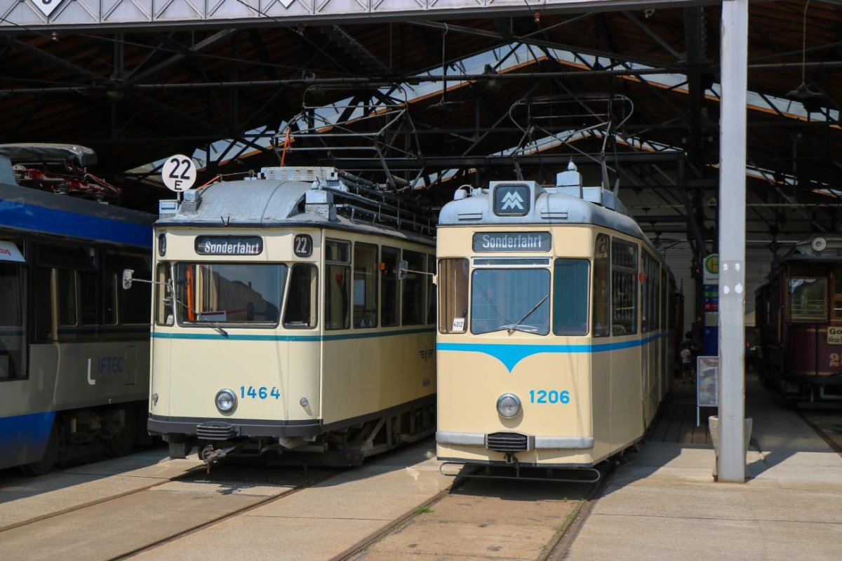 Троллейбусы