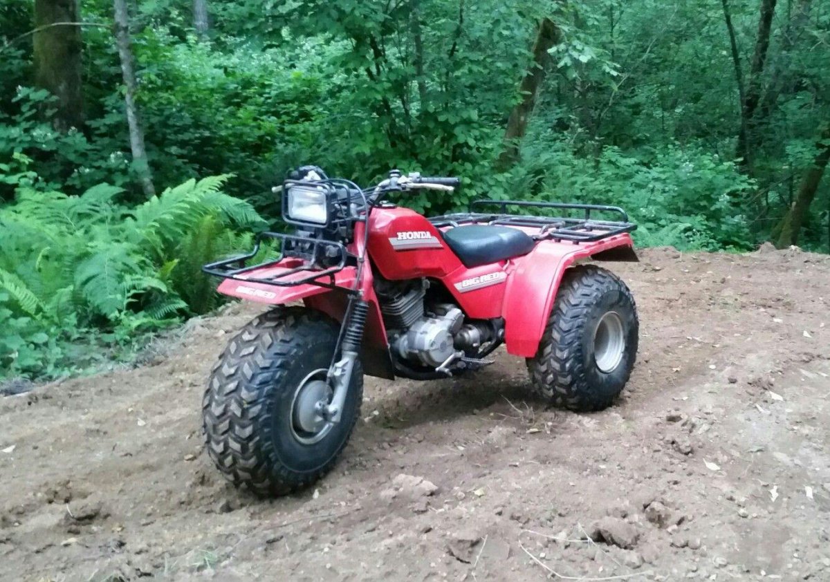 Квадроцикл Honda 1985