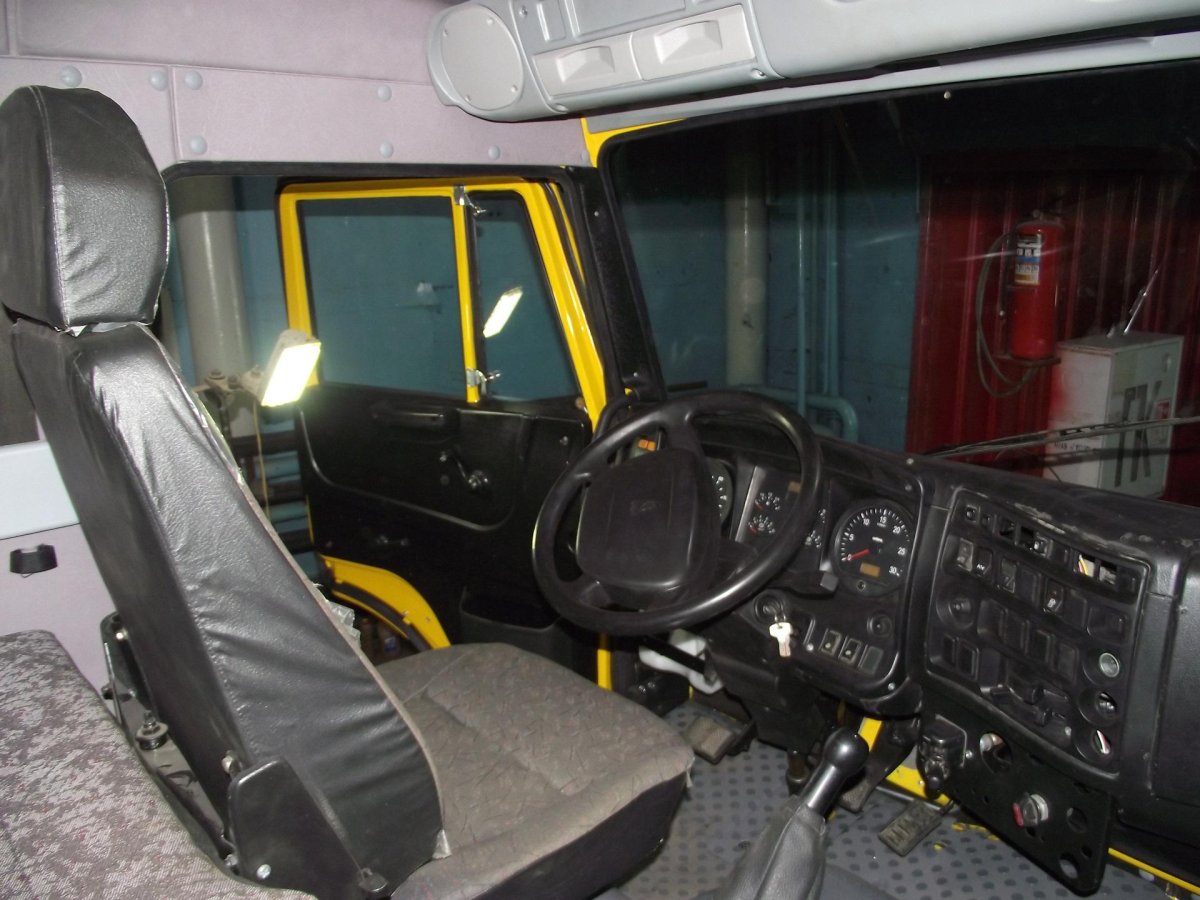 КАМАЗ 5460 салон кабины