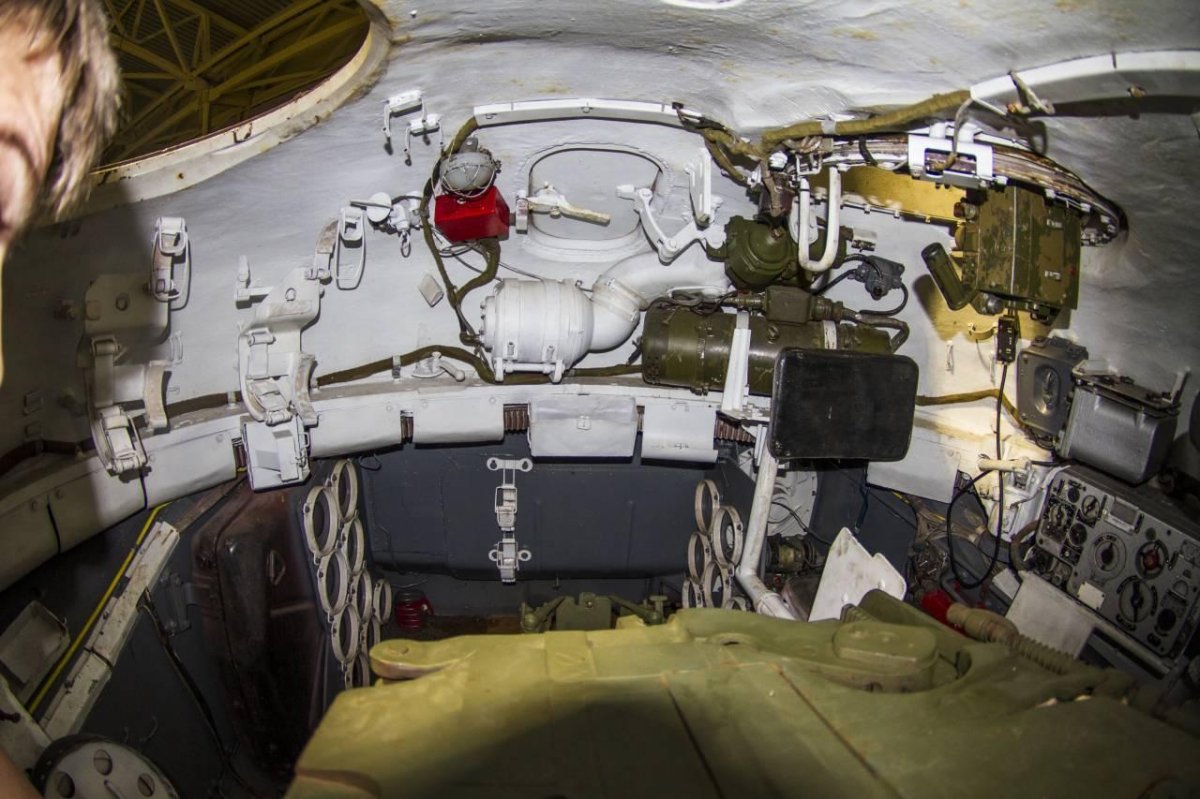 Т90 кабина механика