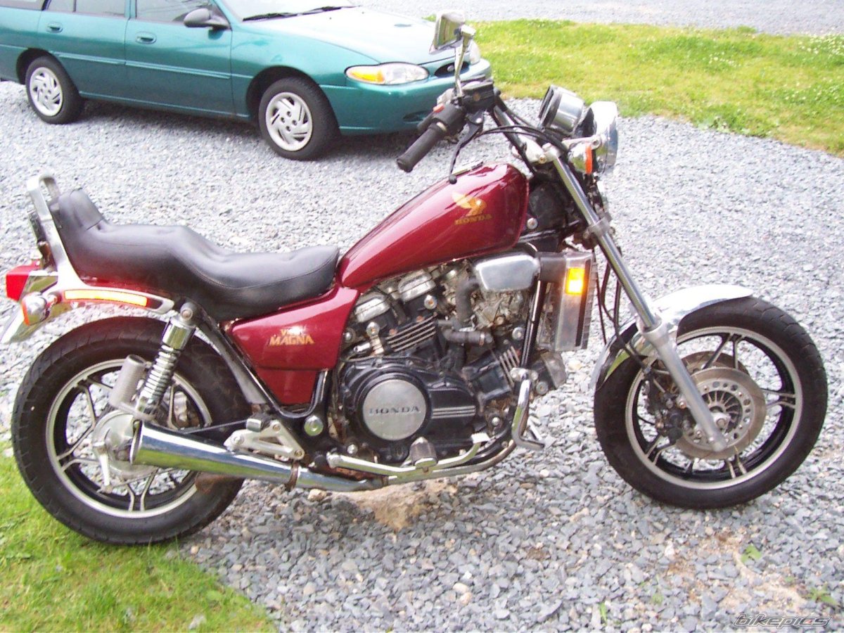 Honda Magna vf750
