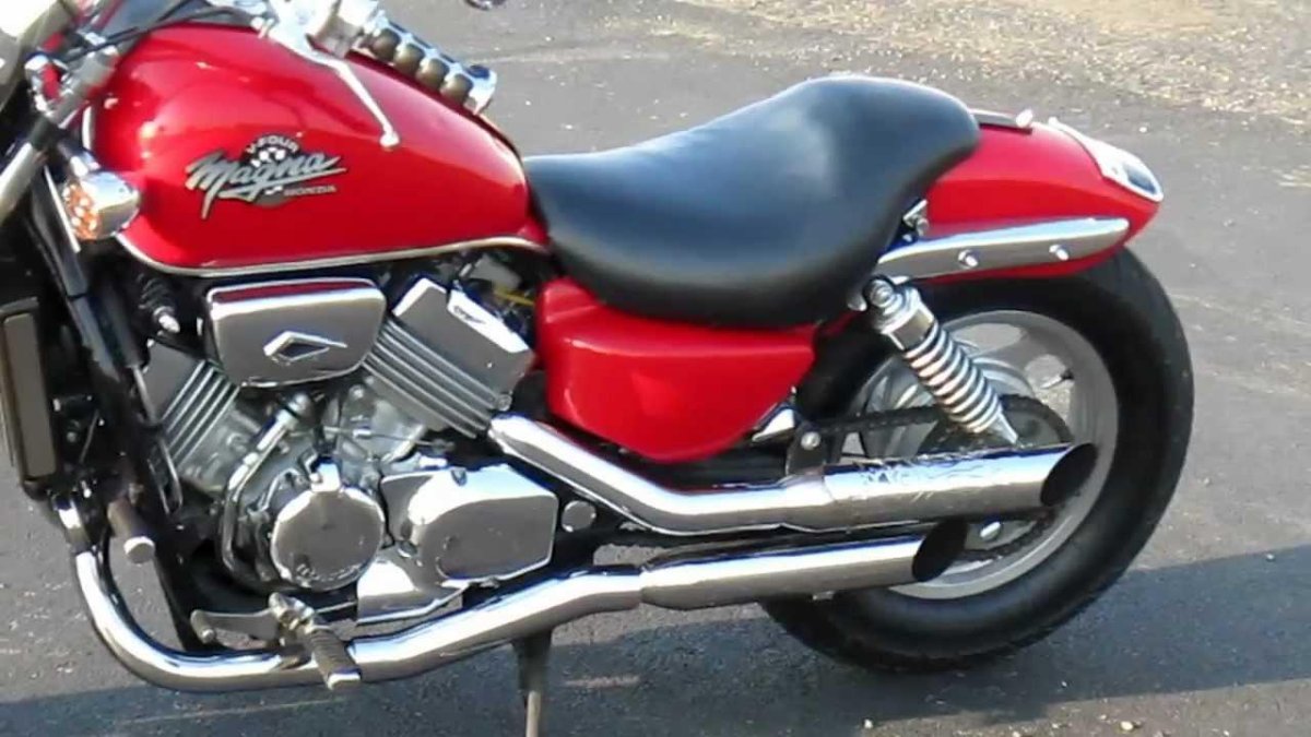 Honda Magna vf750 Custom