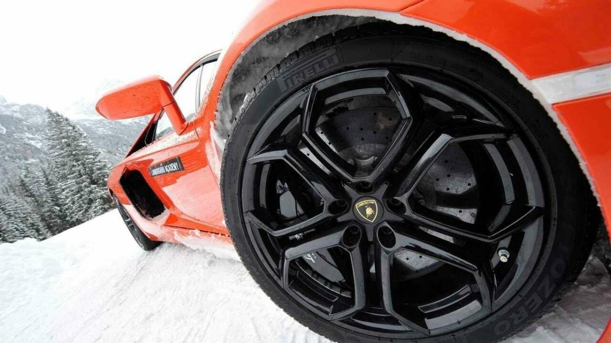 Диск Lamborghini Aventador