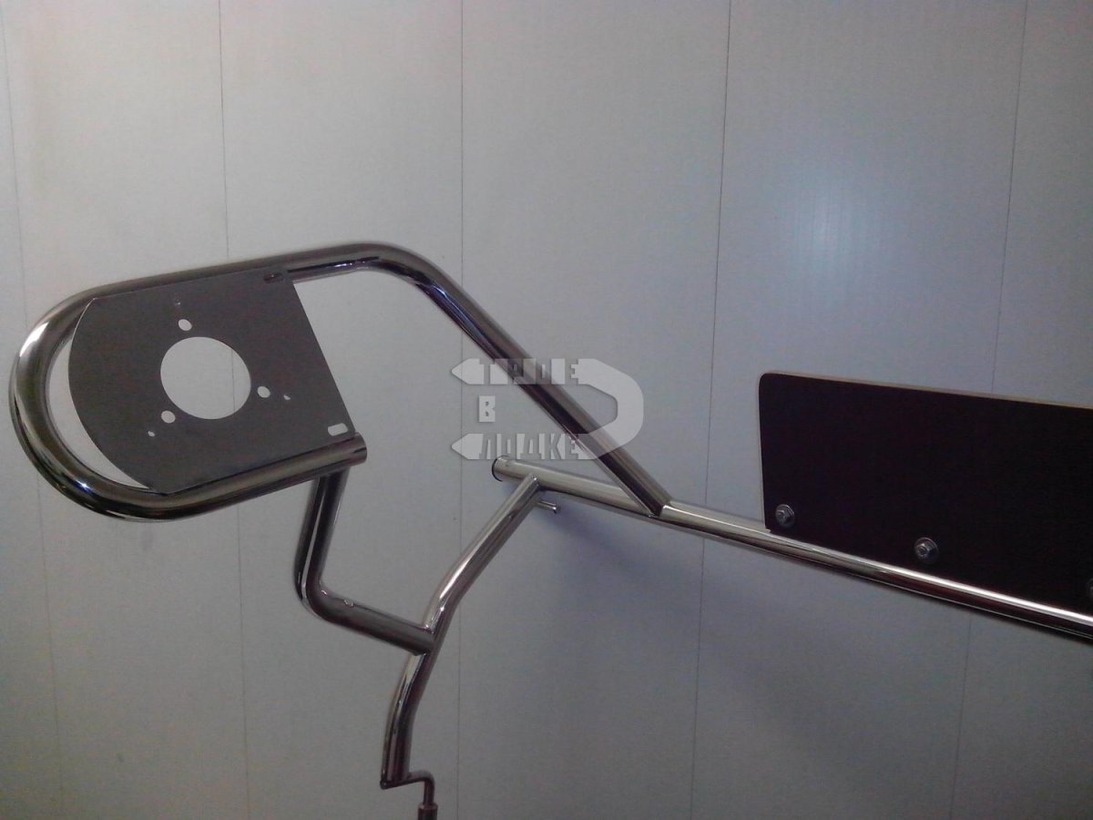 Рулевая консоль для лодки Волжанка 42