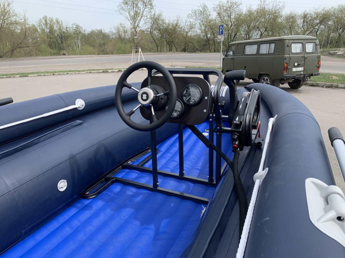 Рулевая консоль Solar 420