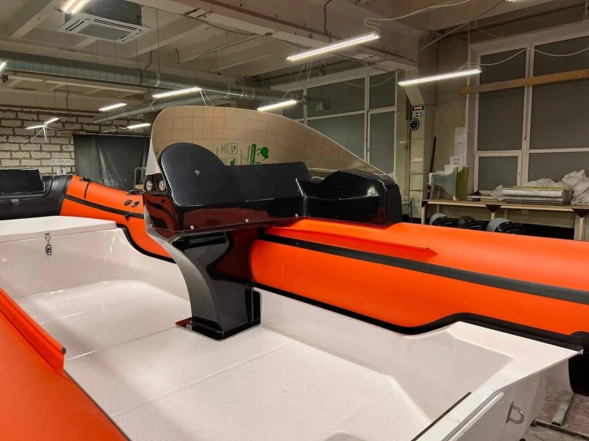 РИБ Ривер Боатс 430 рулевая консоль