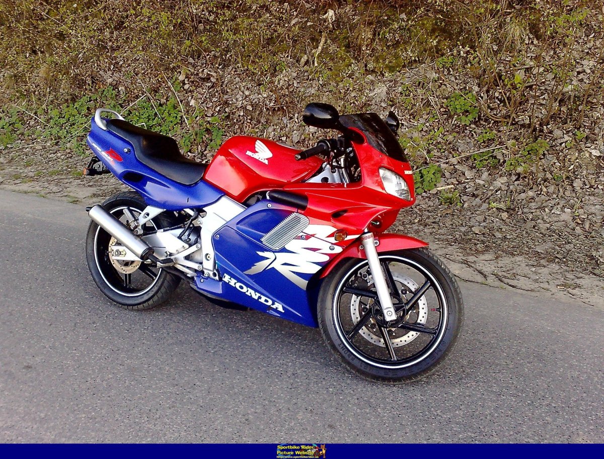 Мотоцикл Honda NSR 125