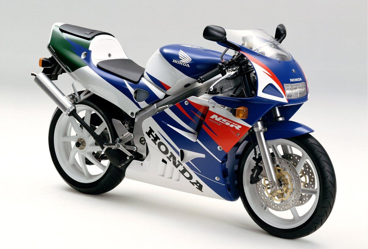 Honda nsr250r
