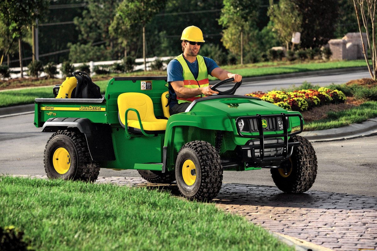 John Deere квадроцикл