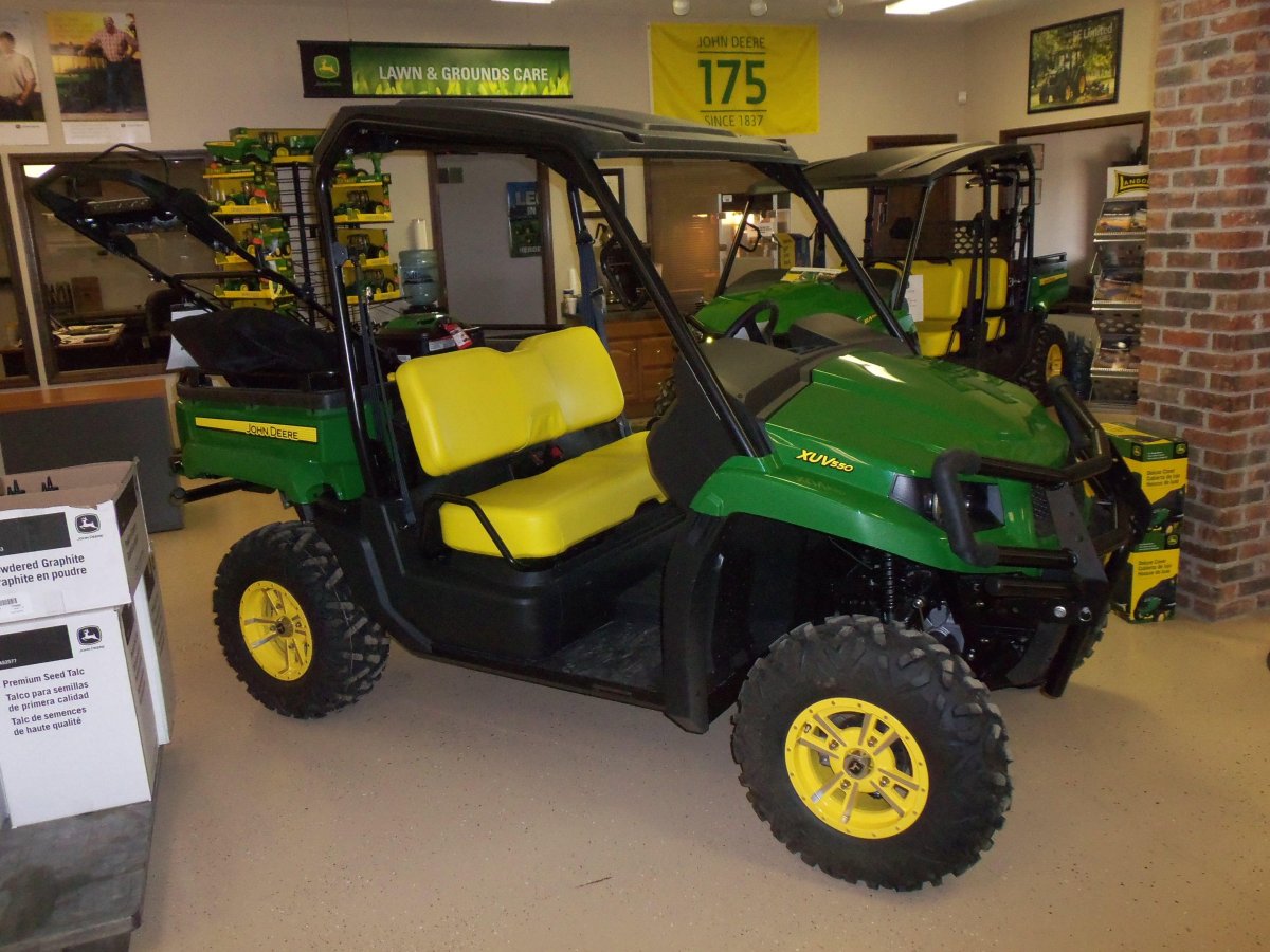 Квадроцикл для гольфа