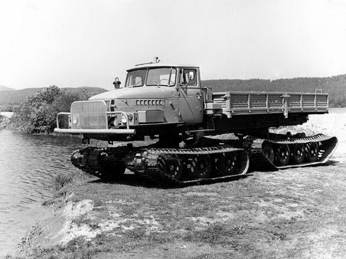 Вездеход Урал-5920