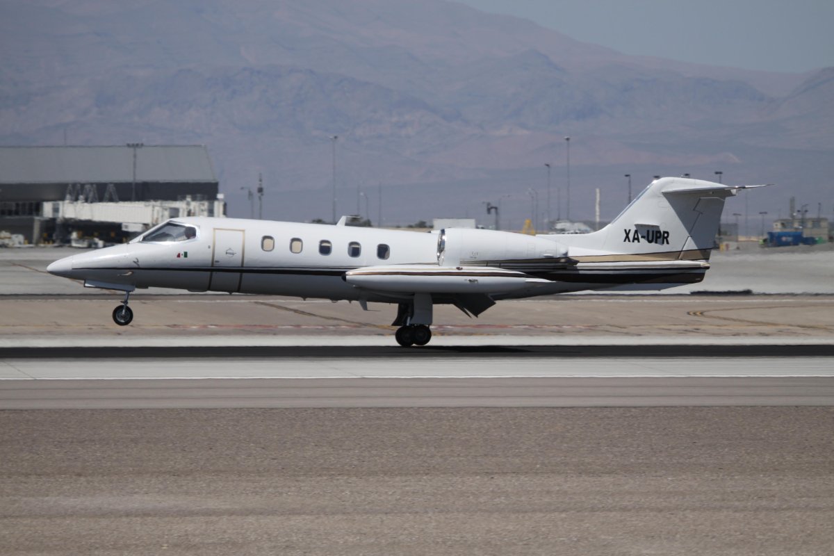 Learjet 35a характеристики