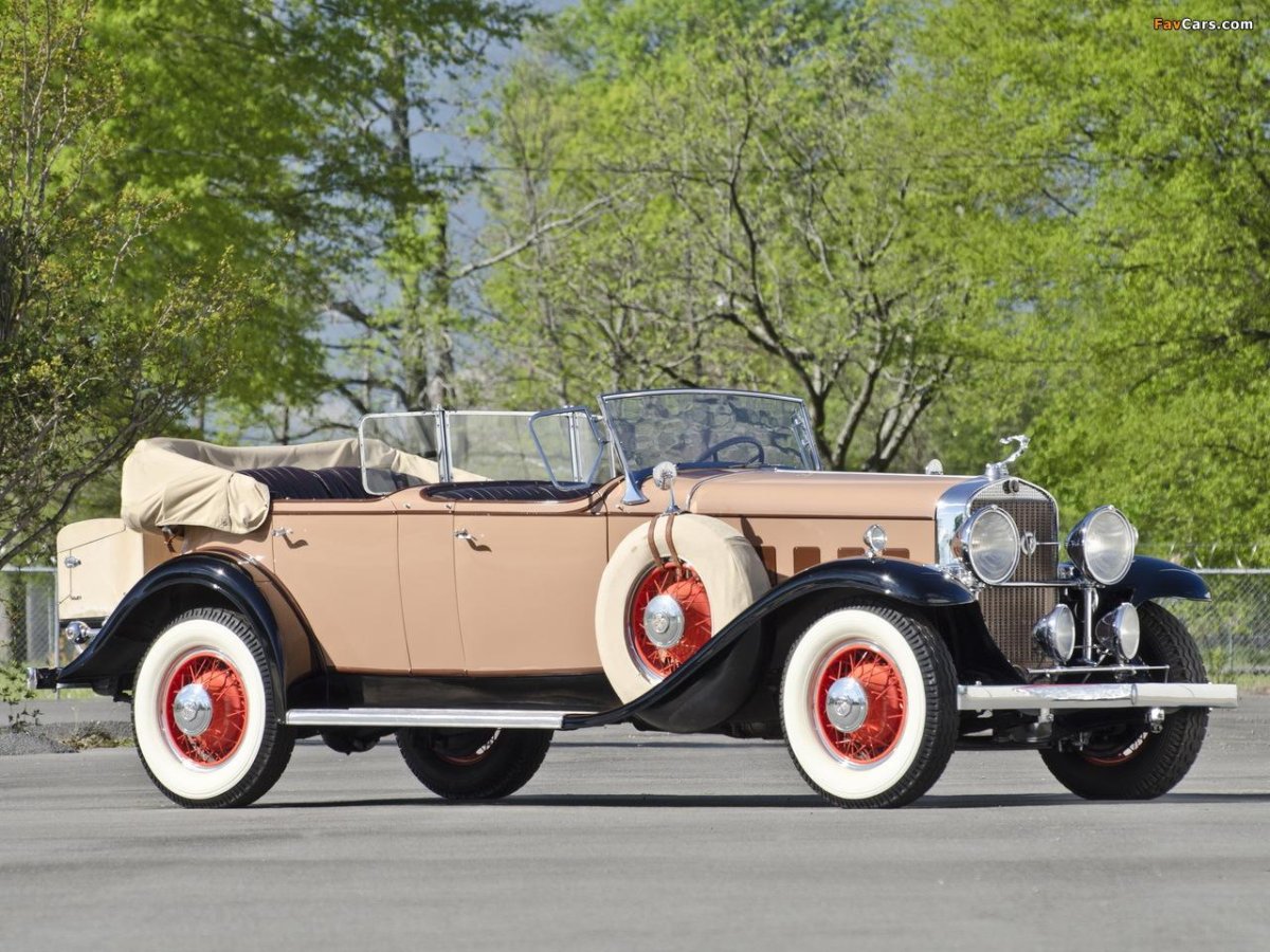 Cadillac Dual Cowl Phaeton