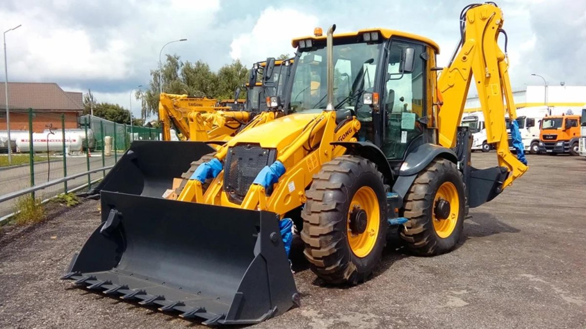 Экскаватор-погрузчик Liugong clg777a