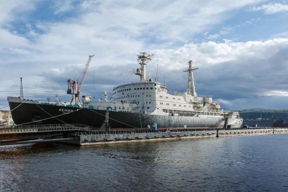 Атомоход Ленин Мурманск