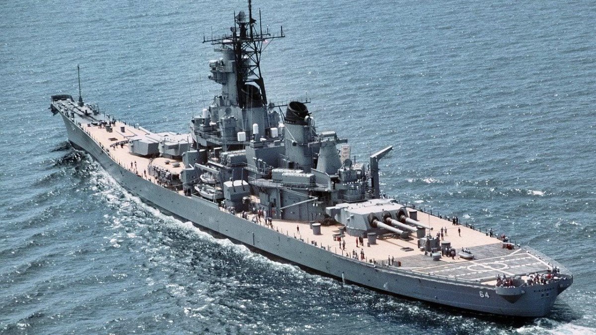 USS Iowa линкор