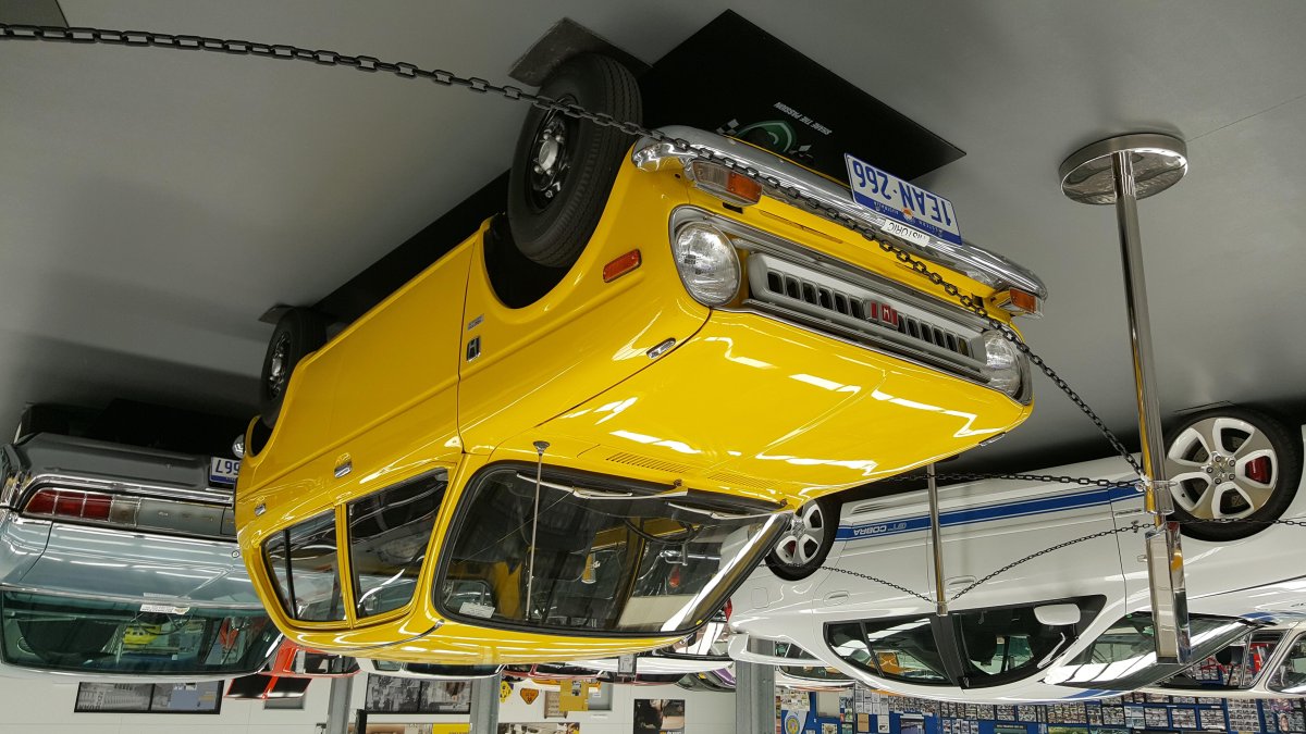 Лайф Моторс