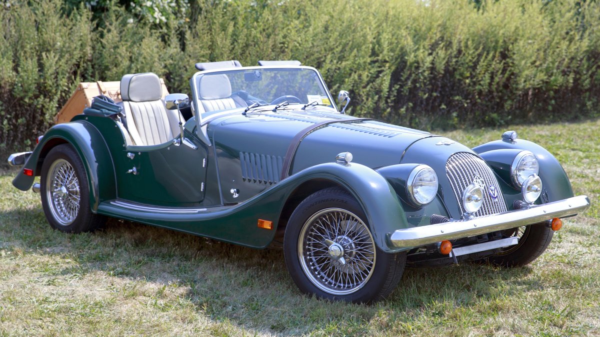 Morgan Plus 8