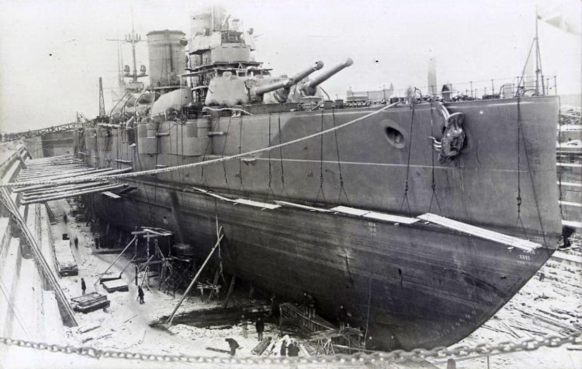 Линкор Гангут Октябрьская революция