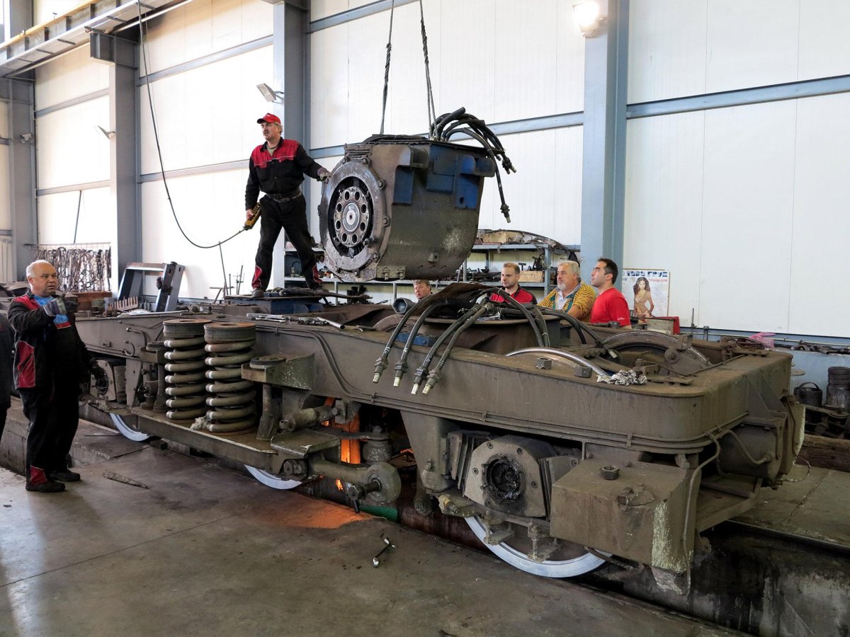 Цех по ремонту тележек электровоза