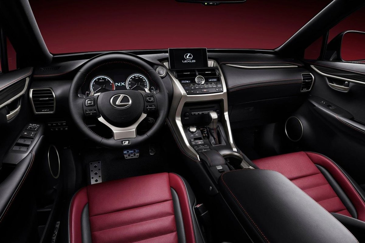 Lexus NX 200t f Sport салон