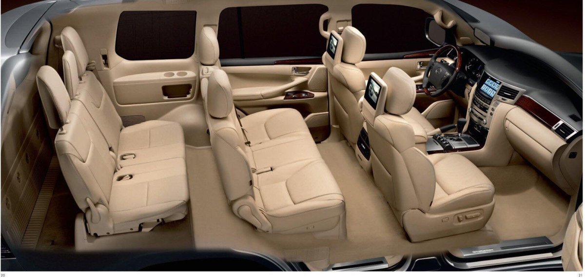 Лексус 570 внутри